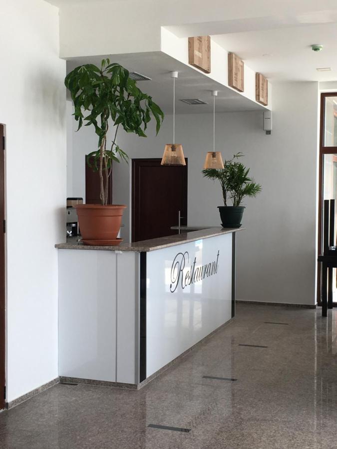 Hotel Vienna Herceg Novi Zewnętrze zdjęcie