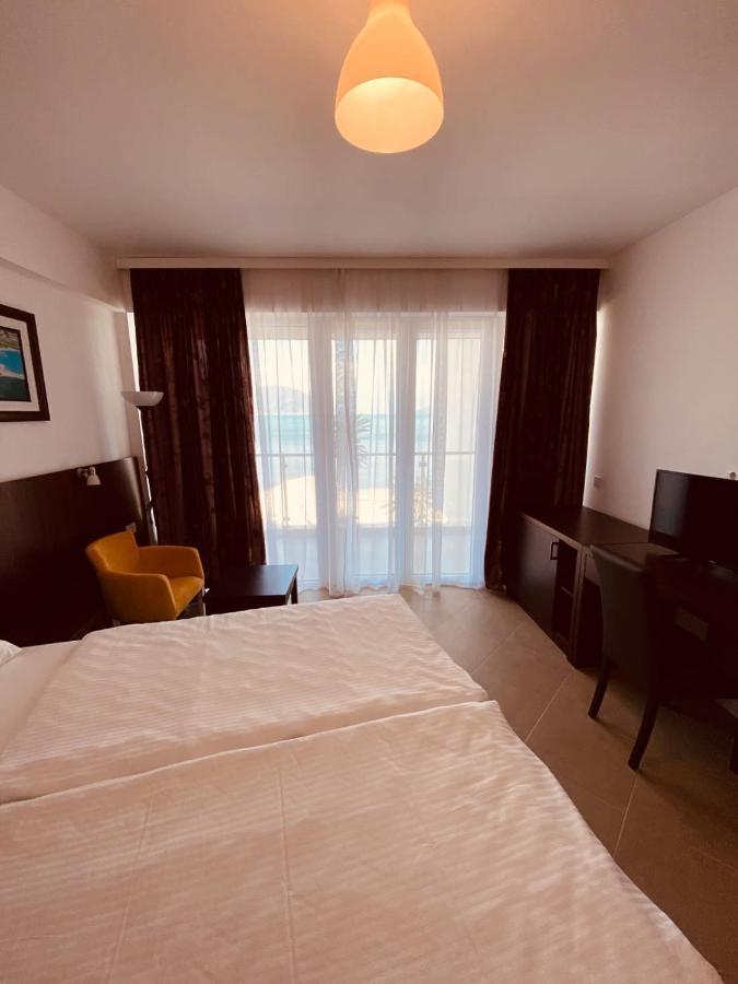 Hotel Vienna Herceg Novi Zewnętrze zdjęcie